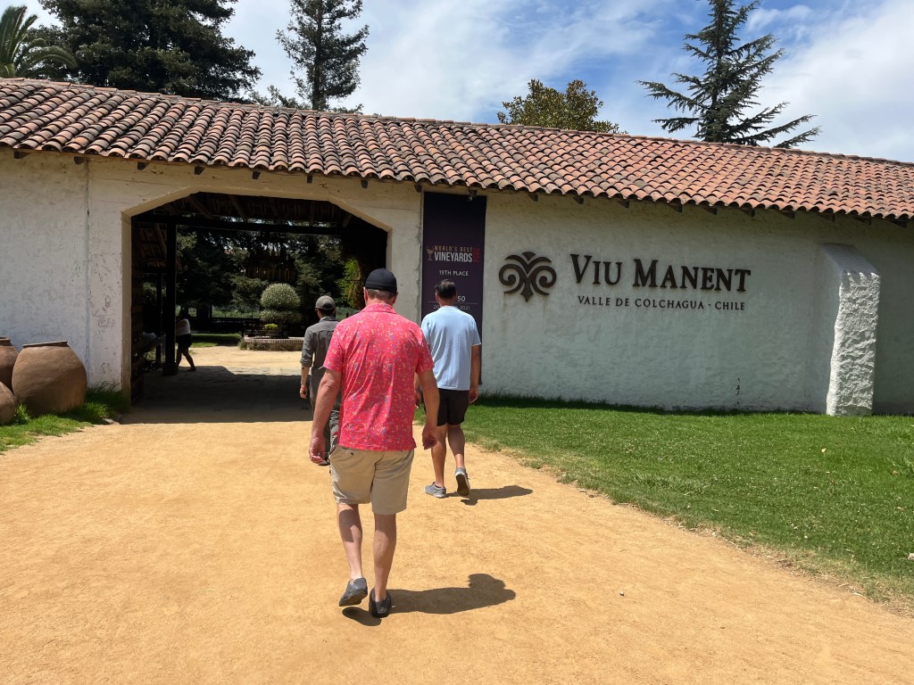 Exterior of Viu Manent winery tasting room in Colchagua Valley, Chile