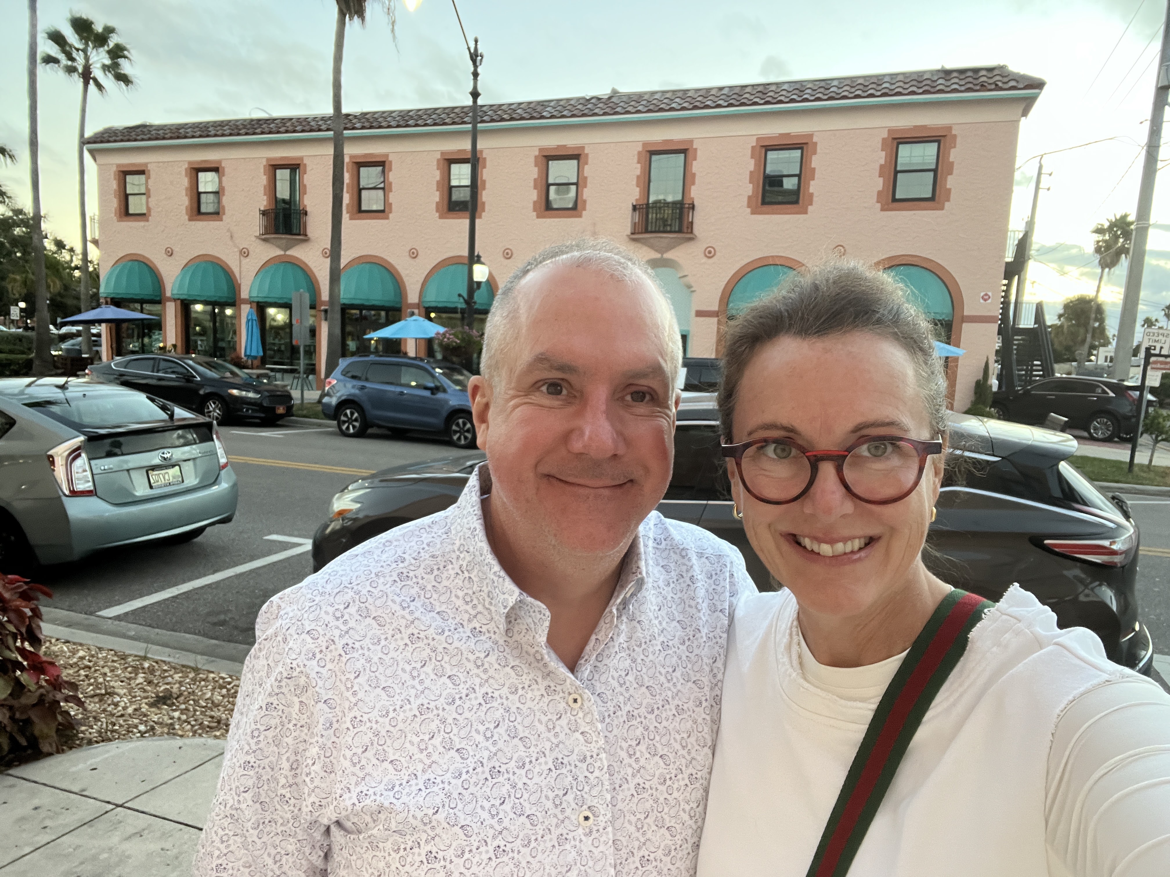 🏝️ Join Us For Fridays ~ Venice Wine Style
